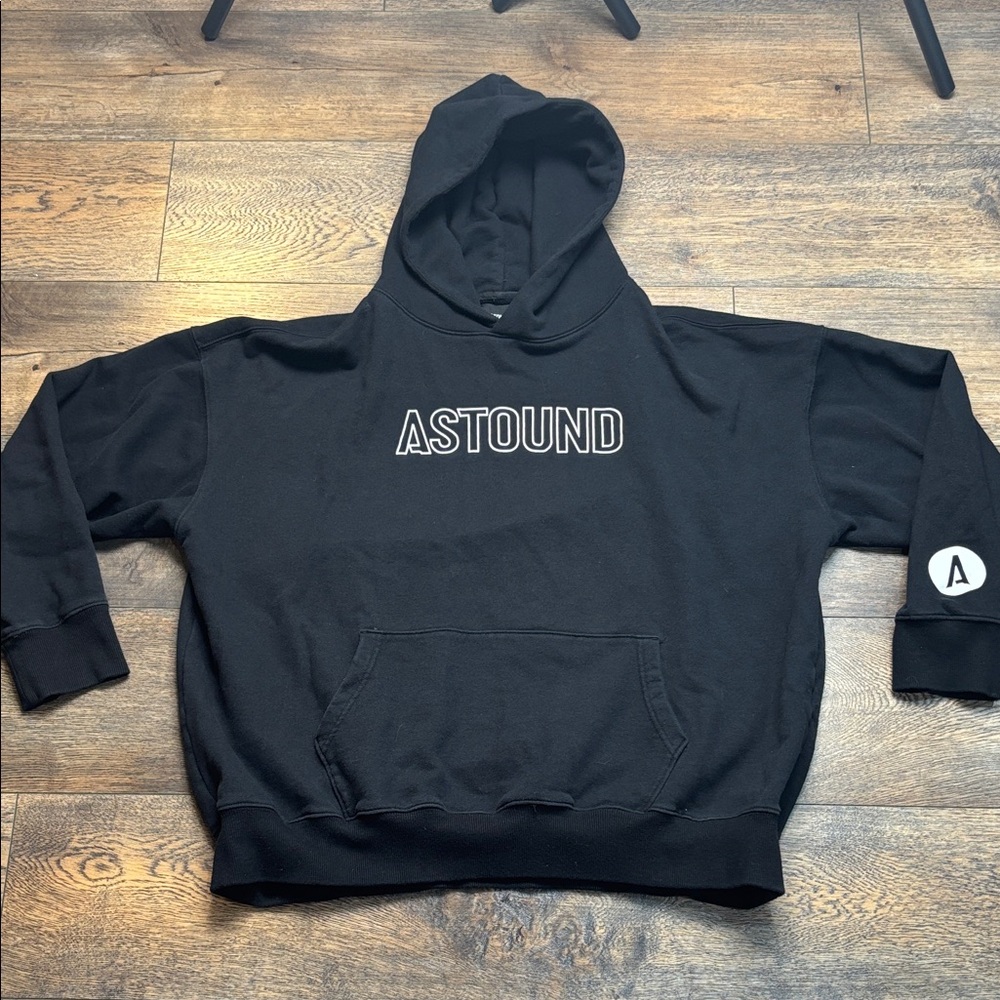 Black Astound Hoodie 2X like new!!